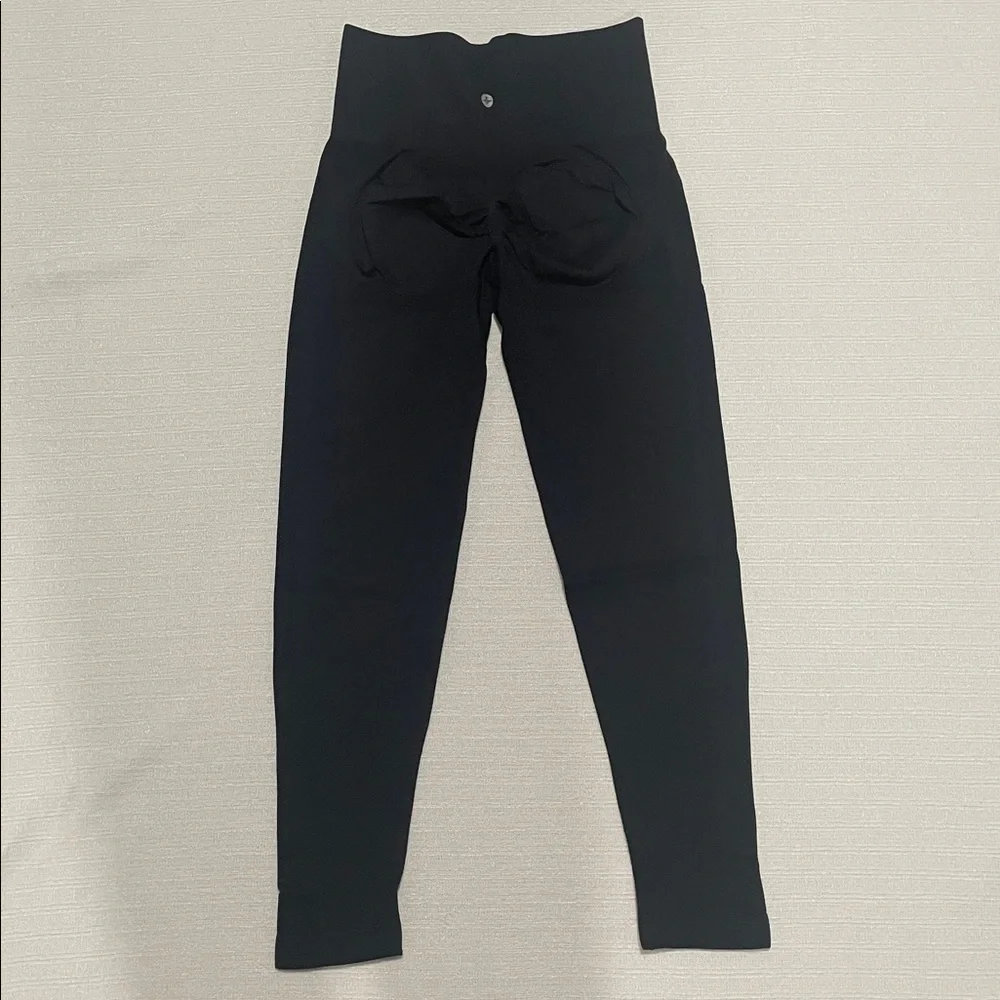 Halara OneForm Seamless Flow High Waist Ruched 7/8 Leggings - Picture 2 of 4